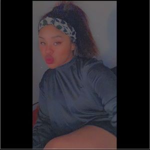 Meet your Posher, Alexus